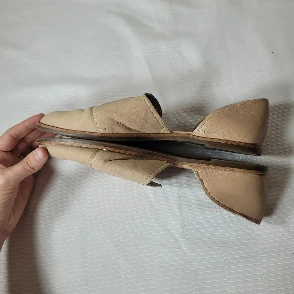 *LAST CHANCE* Ellen Degeneres Kizi Beige Loafer sz 9 - Picture 4 of 7